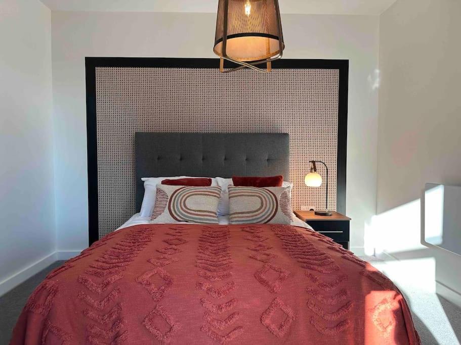 דירות מנצ'סטר 1 Bed Flat With View Of Old Trafford מראה חיצוני תמונה